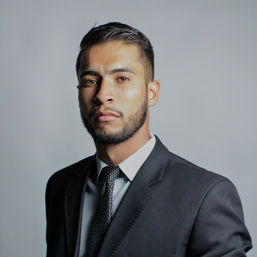 Retrato profissional do Dr. Andrew Silva